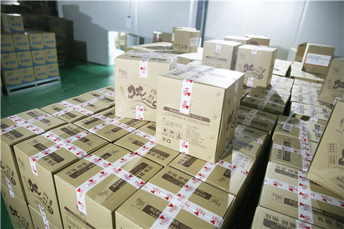 黃燜雞醬料批發(fā),公司倉(cāng)庫(kù)一角